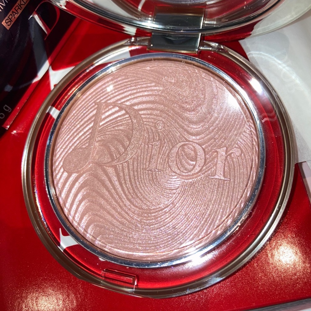 Dior skin glow vibes luminizer
